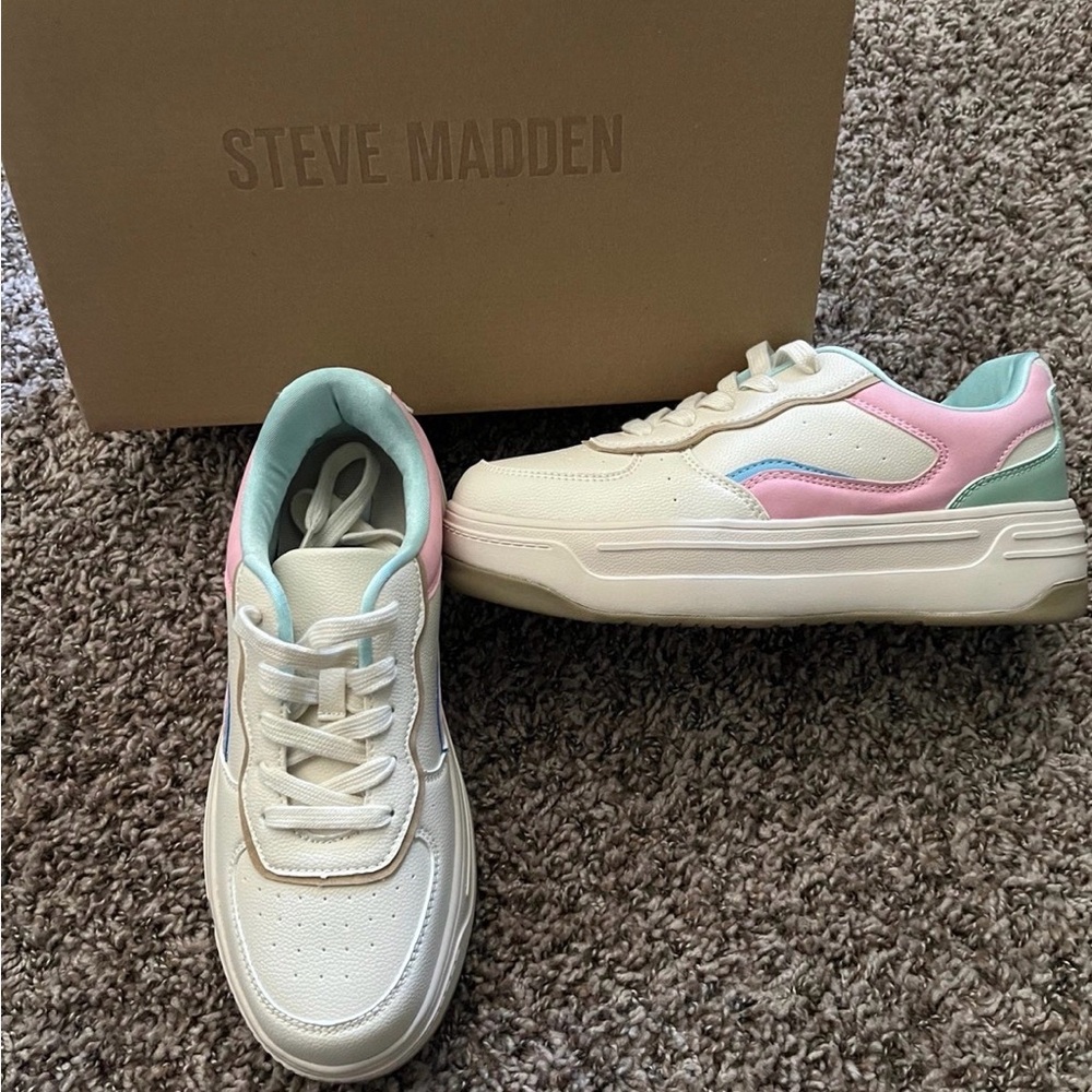 Steve Madden White Sneakers with Pink and Teal Highlights